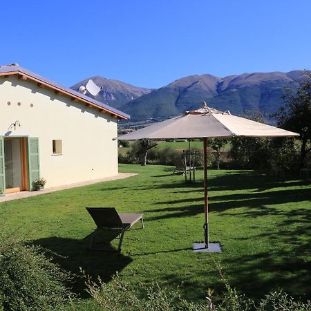 Agriturismo La Cascina Di Opaco نورسا المظهر الخارجي الصورة