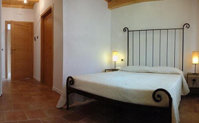 Agriturismo La Cascina Di Opaco نورسا الغرفة الصورة