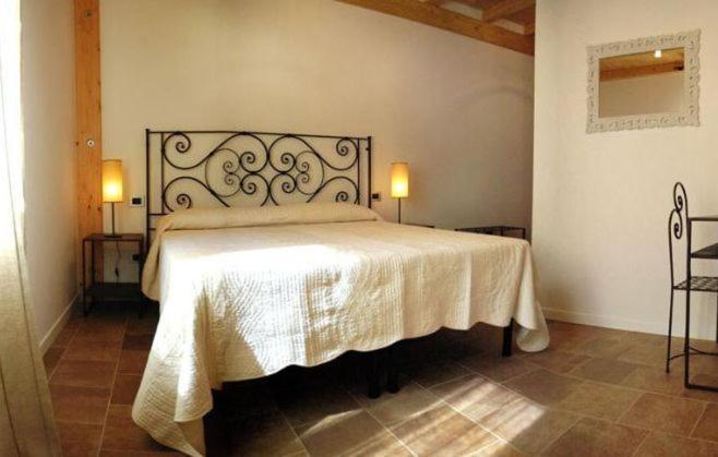Agriturismo La Cascina Di Opaco نورسا المظهر الخارجي الصورة